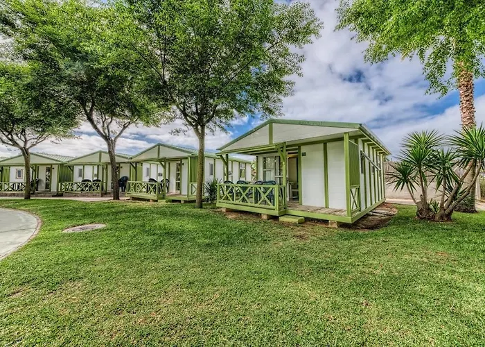 Glamping -bungalows El Faro Camping
