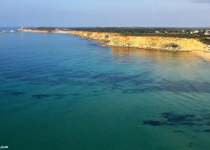 Camping Glamping -bungalows El Faro *