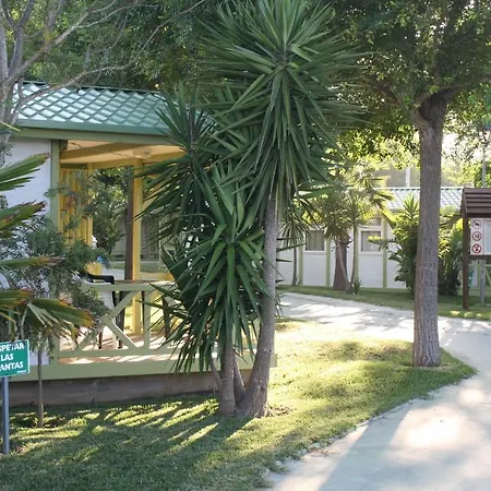 Campsite Glamping -bungalows El Faro