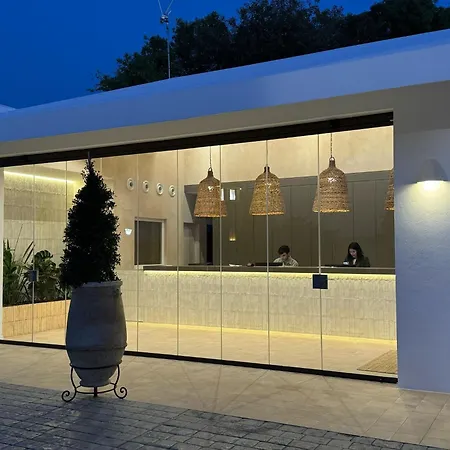 Glamping -bungalows El Faro Campsite